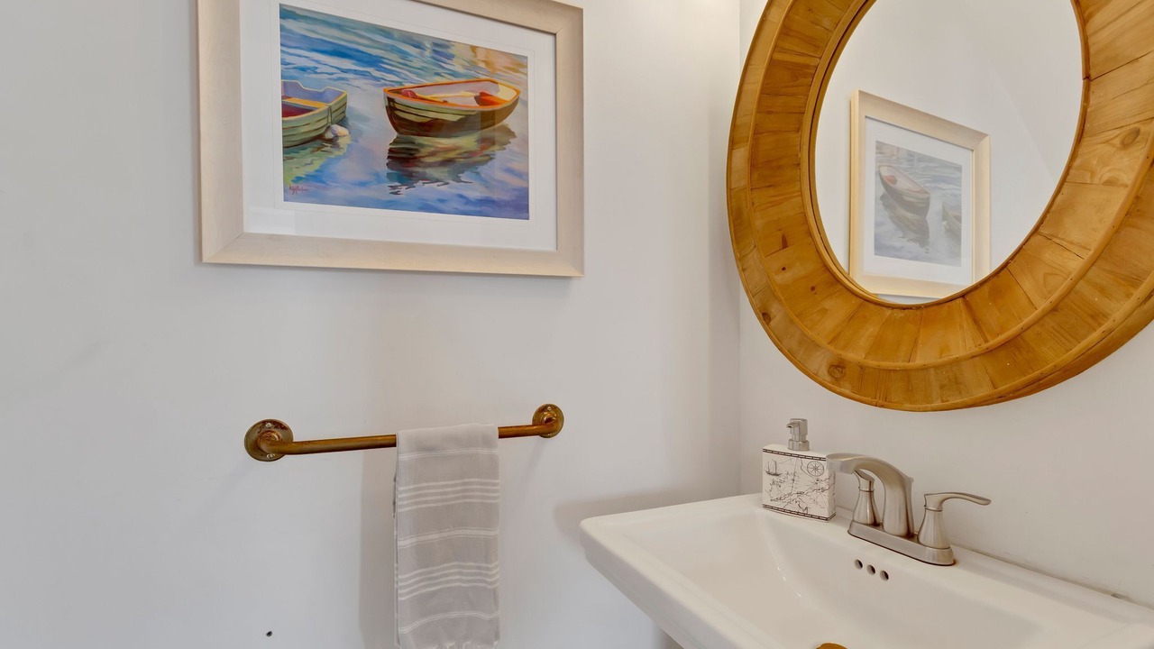 Photo of Bathroom in Bay St Louis
