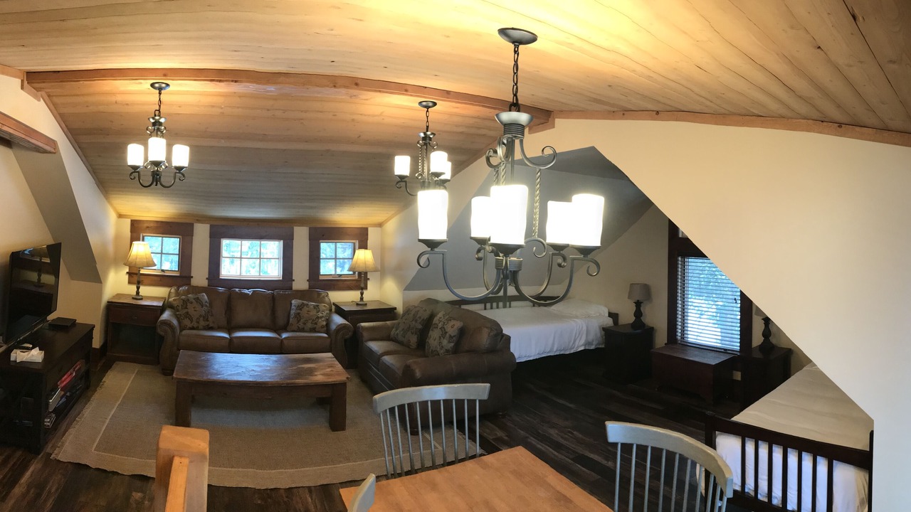 Photo of Livingroom in Cooke City-Silver Gate