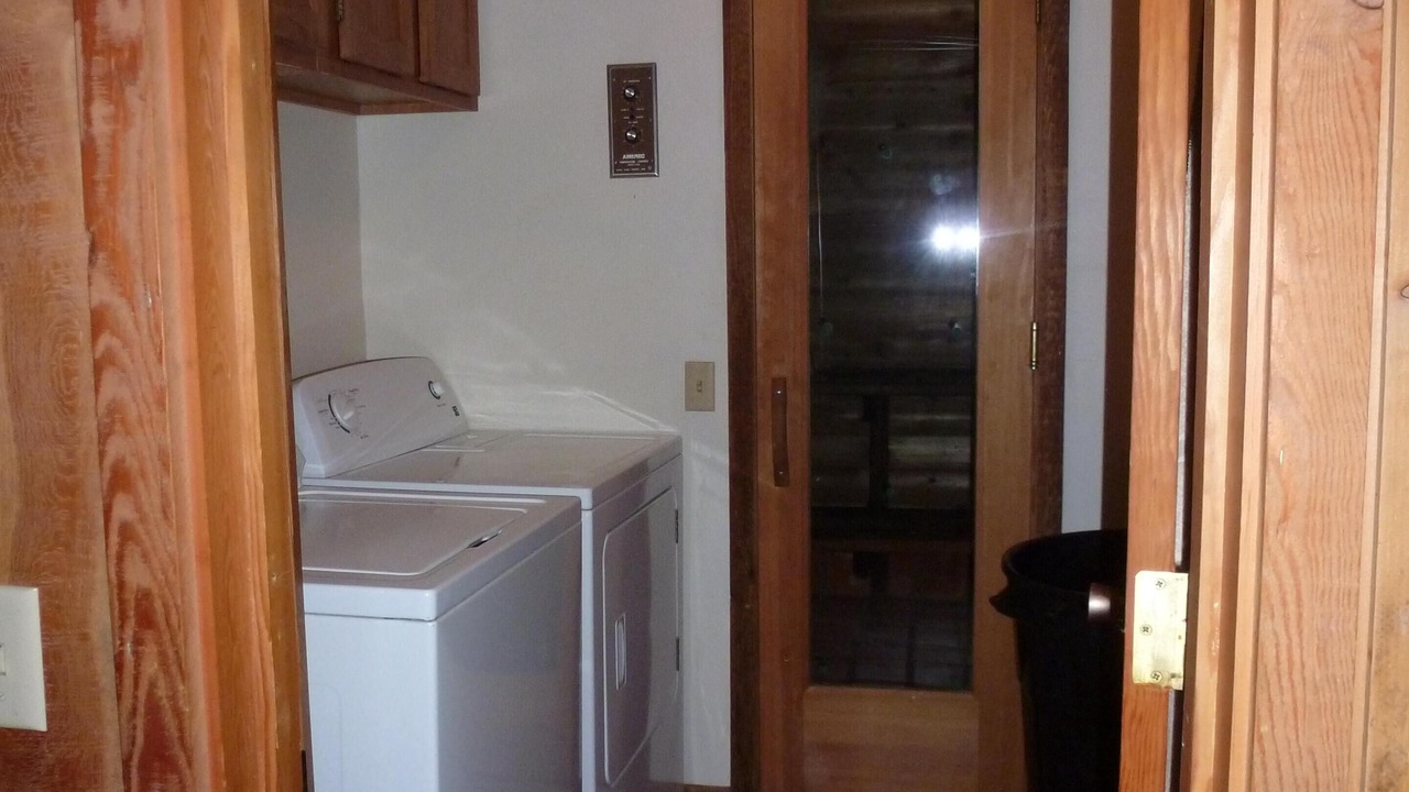 Photo of Bedroom in Divide