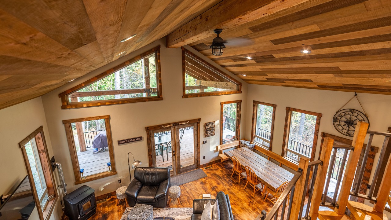 Photo of Livingroom in Columbia Falls