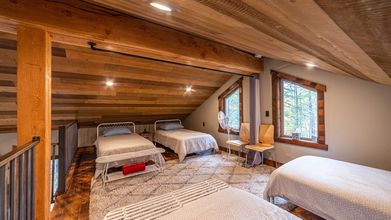 Photo of Bedroom in Columbia Falls