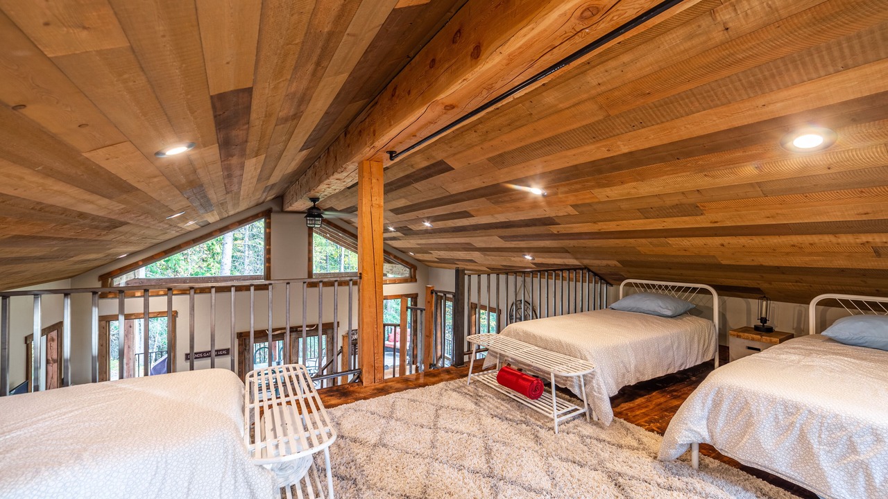 Photo of Bedroom in Columbia Falls