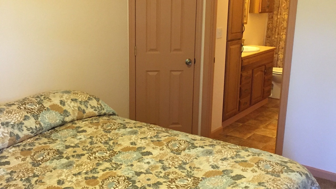 Photo of Bedroom in Athol