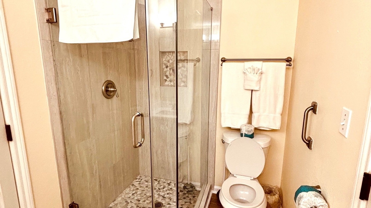 Photo of Bedroom in Galveston