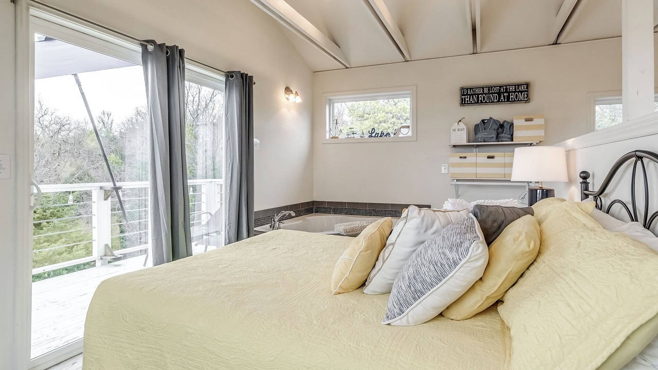 Photo of Bedroom in Longtown