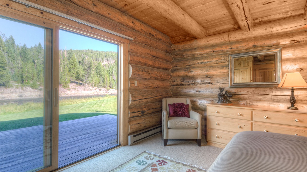 Photo of Bedroom in Gallatin Gateway
