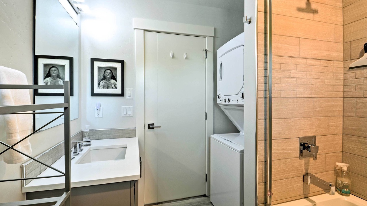Photo of Bathroom in Franklin to the Fort