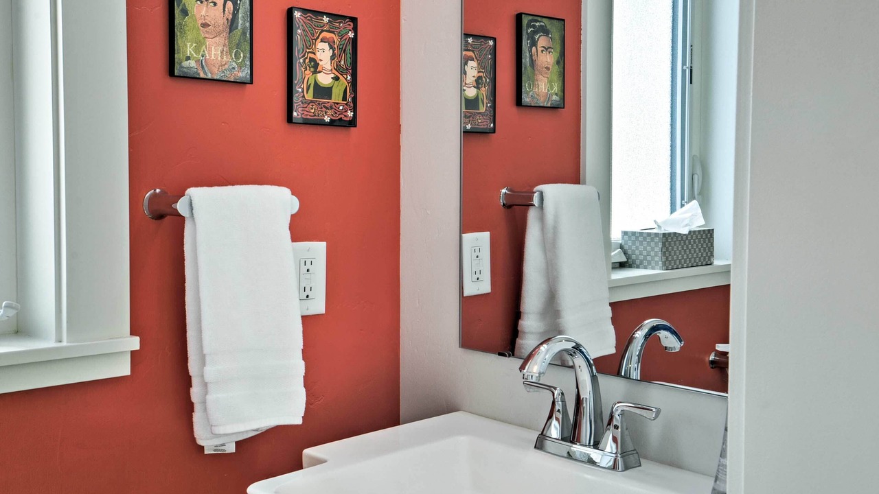 Photo of Bathroom in Franklin to the Fort