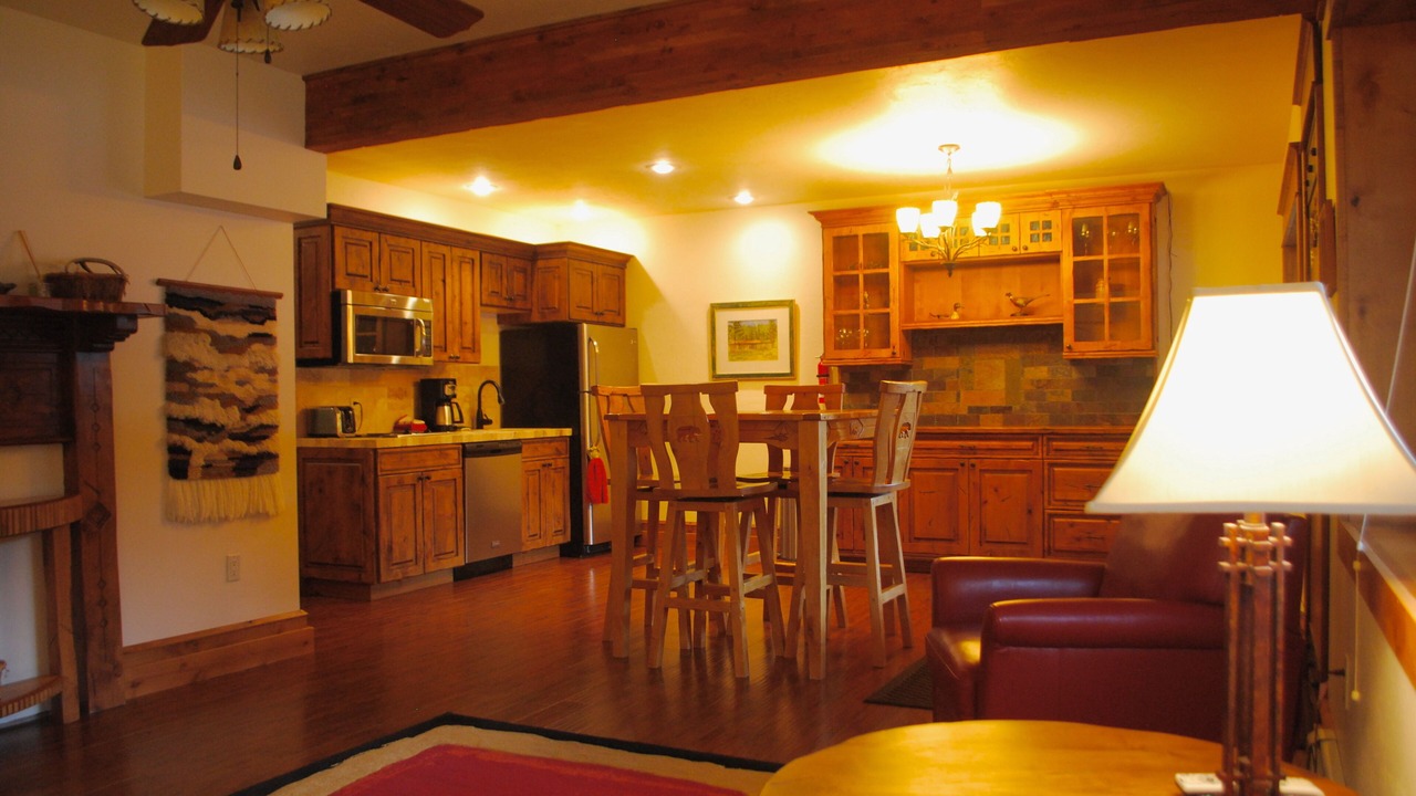 Photo of Bedroom in Cooke City-Silver Gate