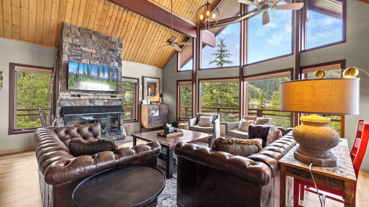 Photo of Livingroom in Whitefish