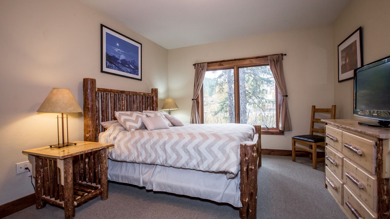 Photo of Bedroom in Whitefish