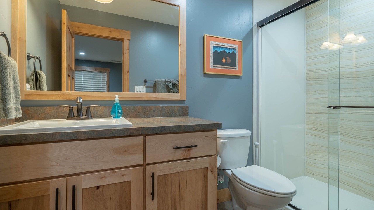 Photo of Bathroom in Lazy Acres