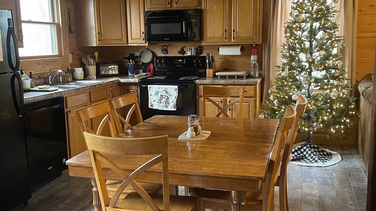 Photo of Kitchen in Helmsburg