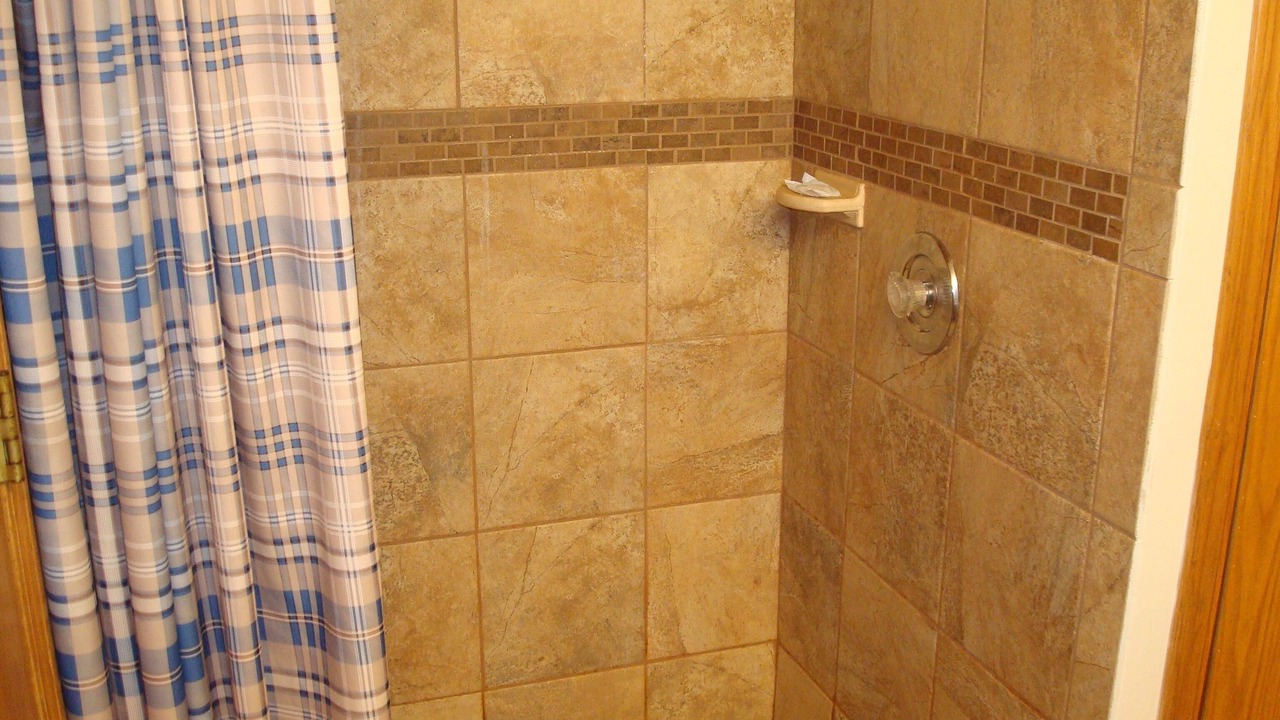 Photo of Bathroom in West Yellowstone