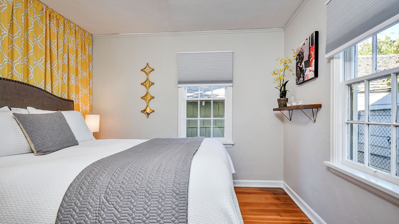 Photo of Bedroom in North End