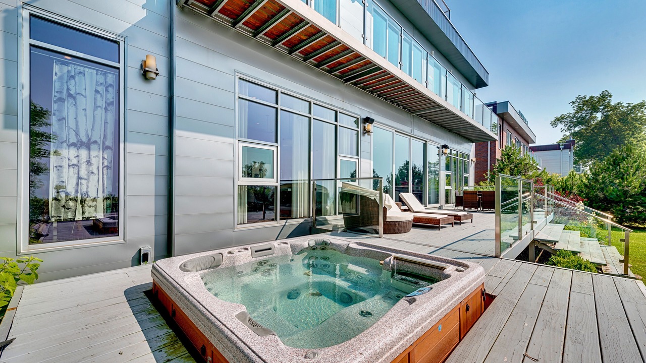 Photo of Patio Balcony in Riverside