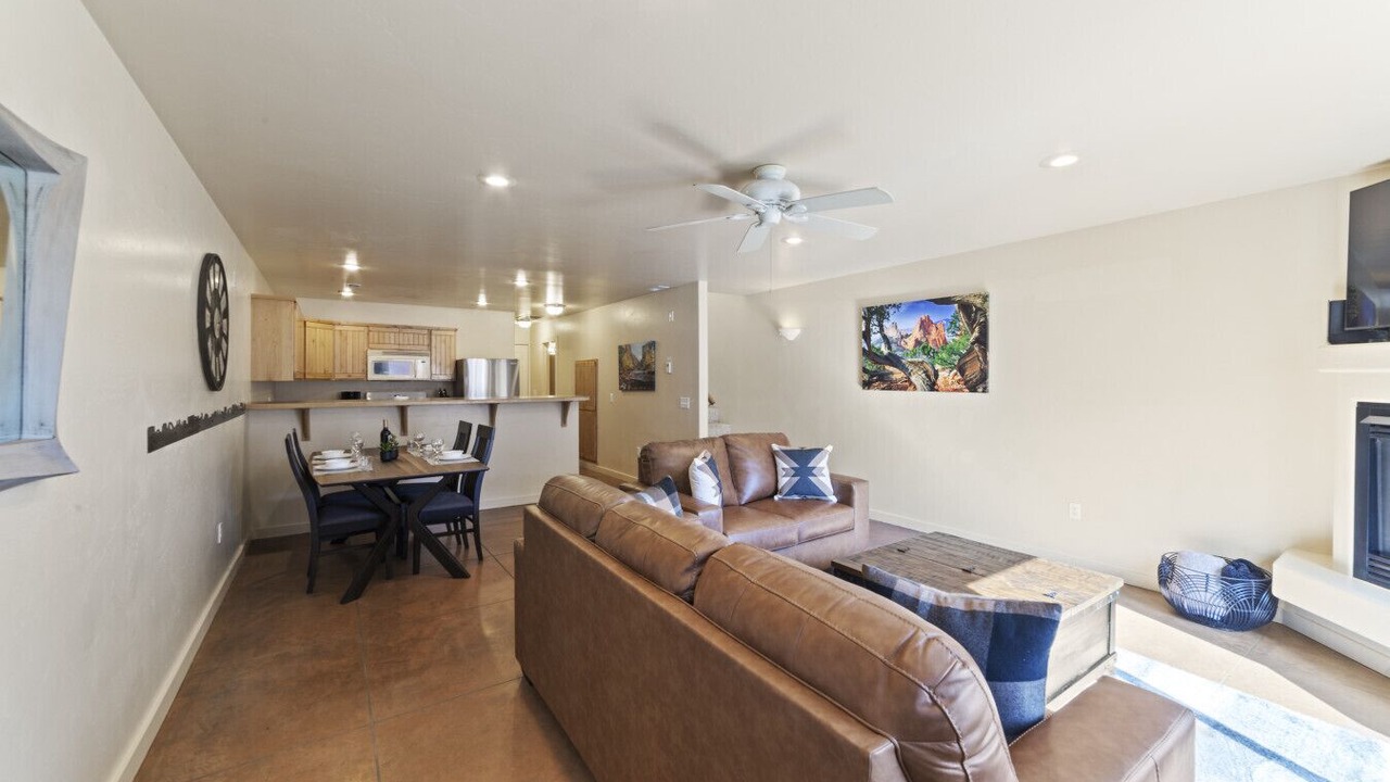 Photo of Livingroom in Moab South Valley