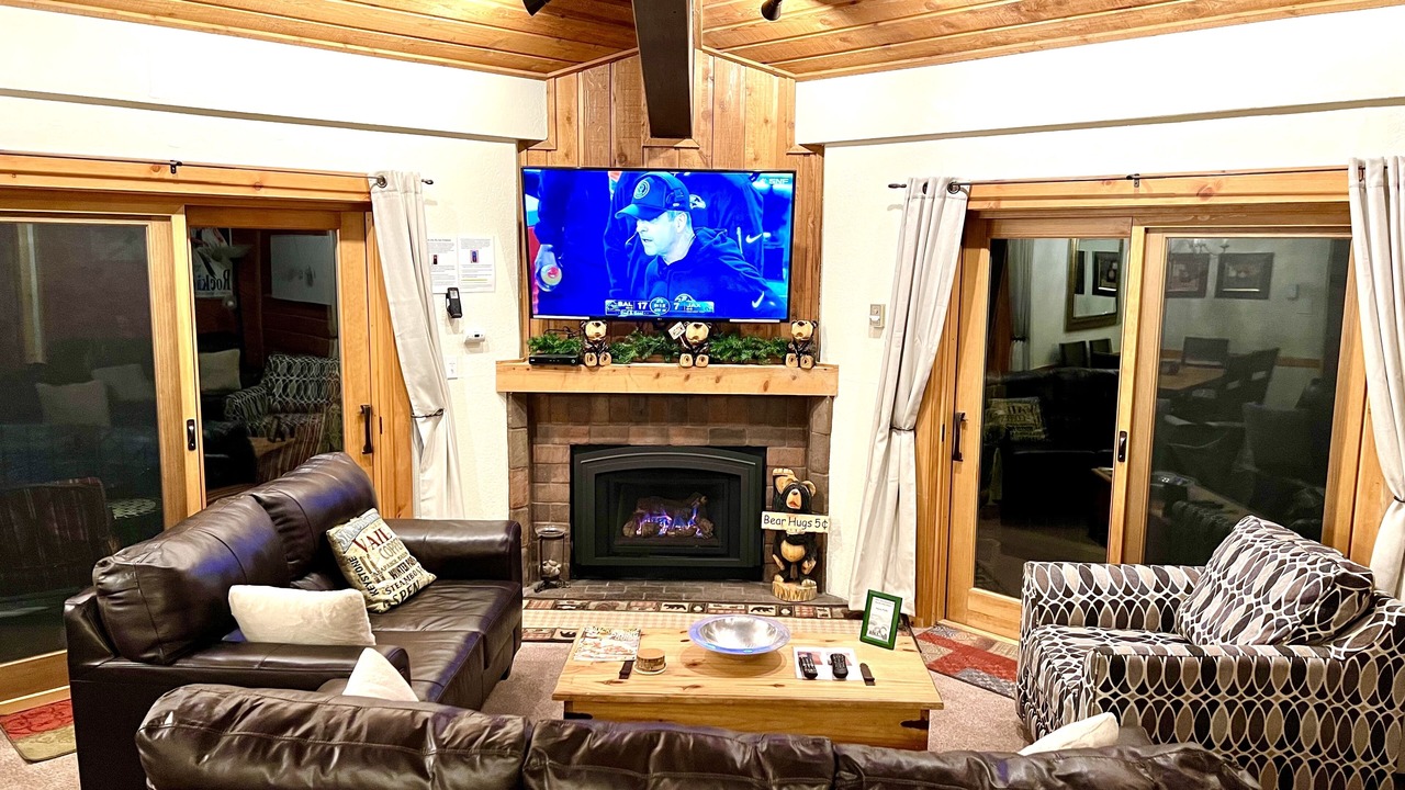 Photo of Livingroom in Four O'Clock