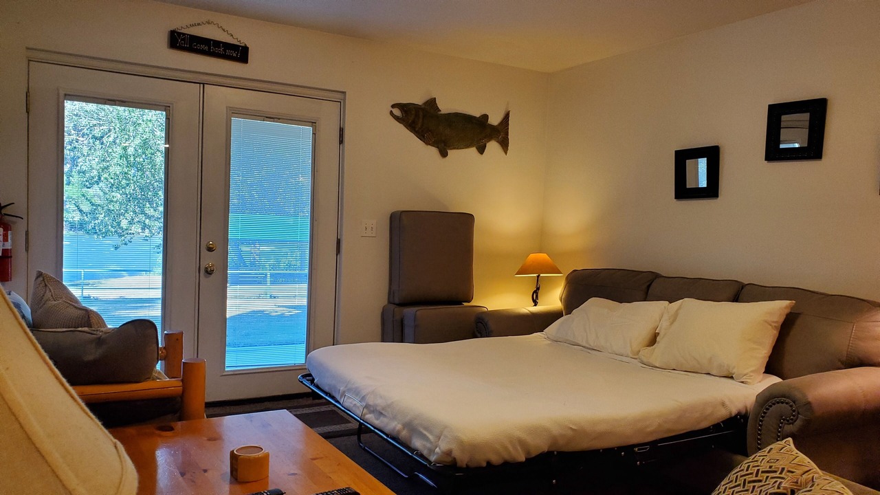 Photo of Bedroom in Peshastin