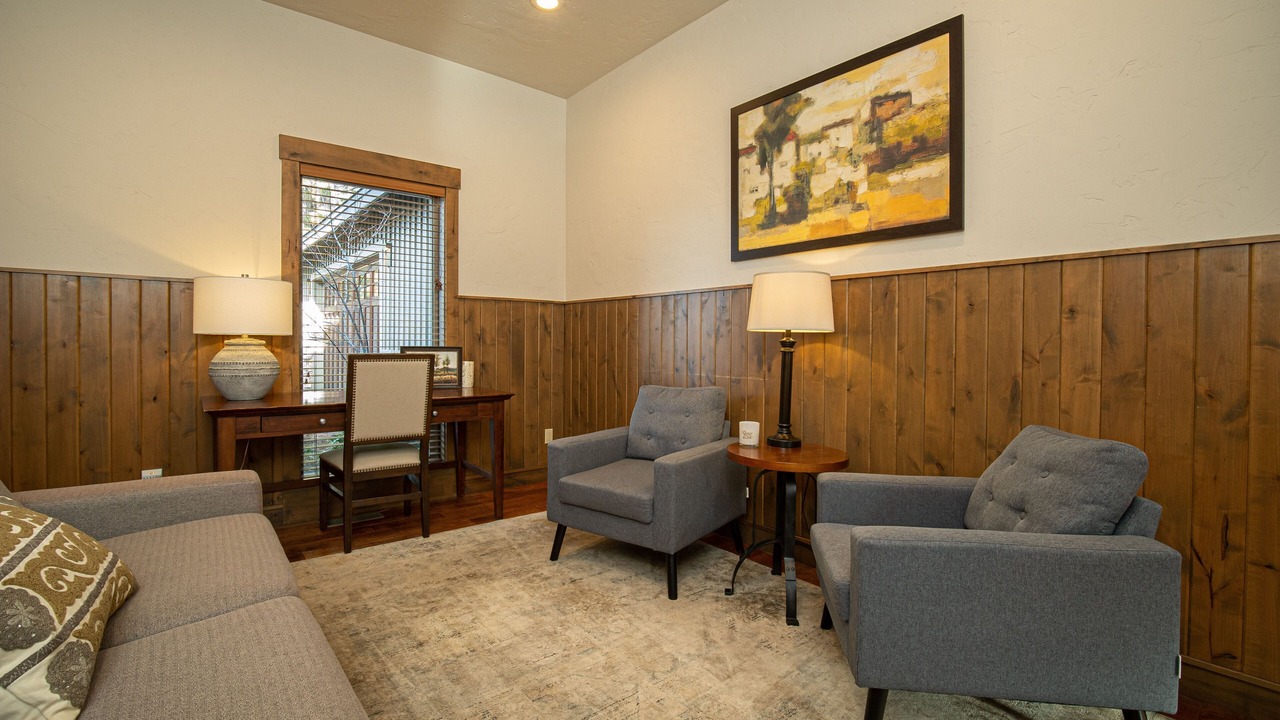 Photo of Livingroom in Sunriver
