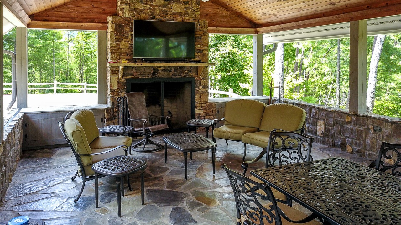Photo of Livingroom in Townsend