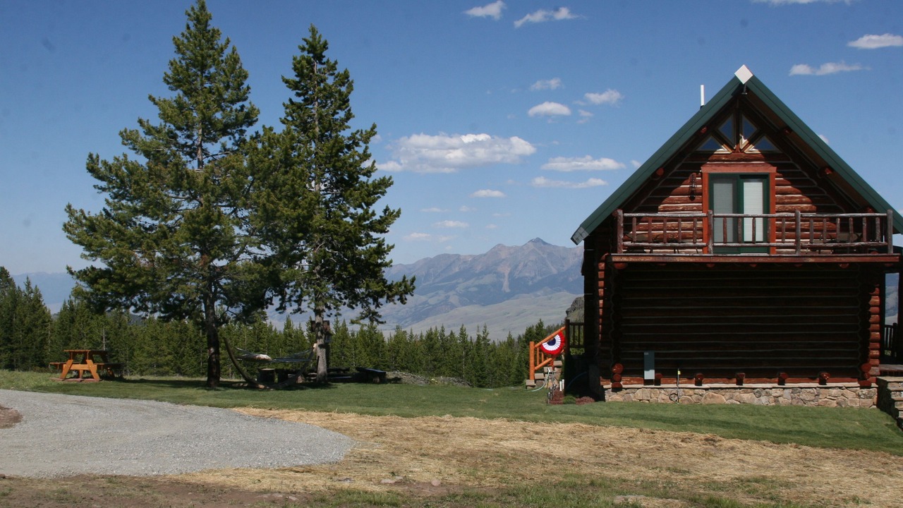 Photo of Outdoor in Emigrant