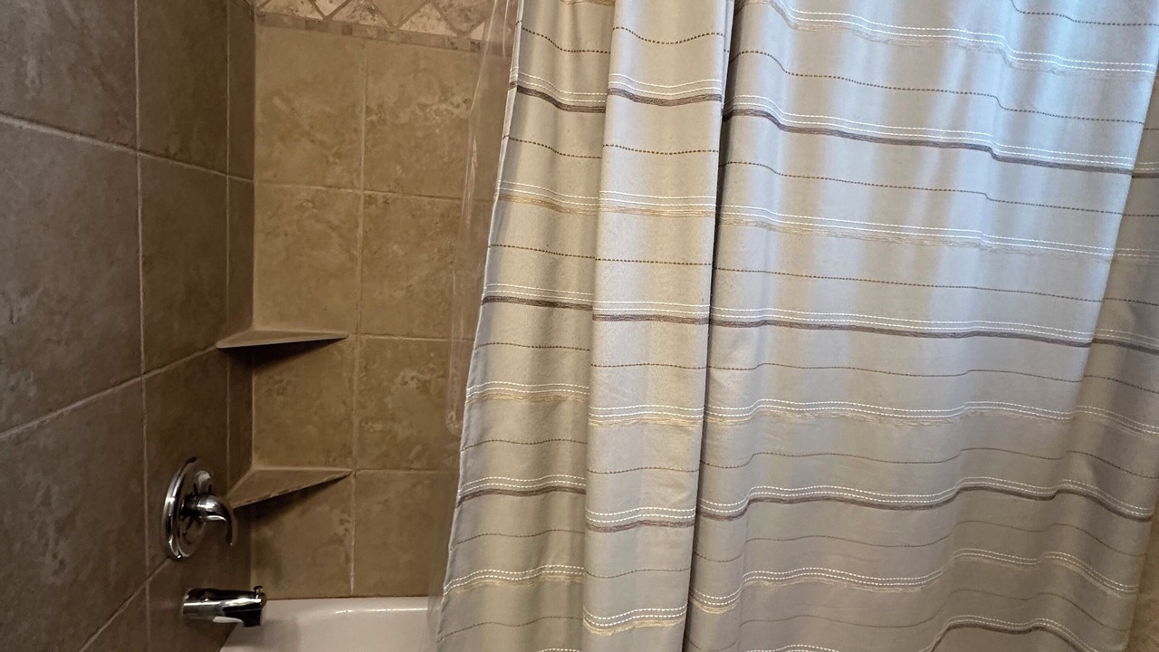 Photo of Bathroom in East Memphis