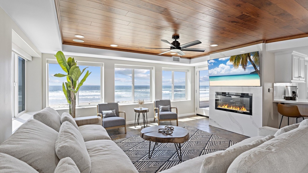 Photo of Bedroom in Mission Beach