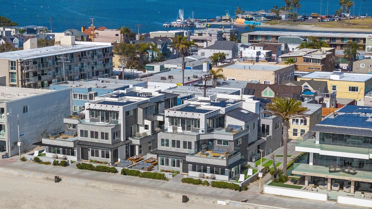 Photo of Others in Mission Beach