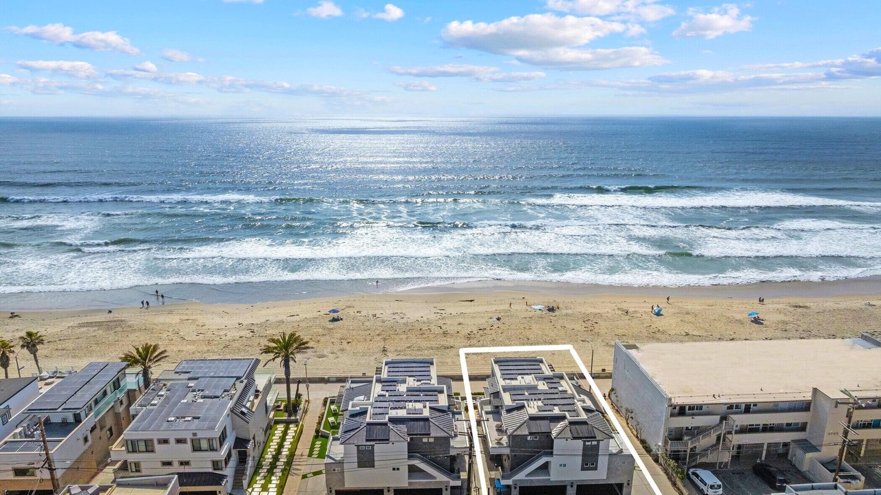 Photo of Others in Mission Beach