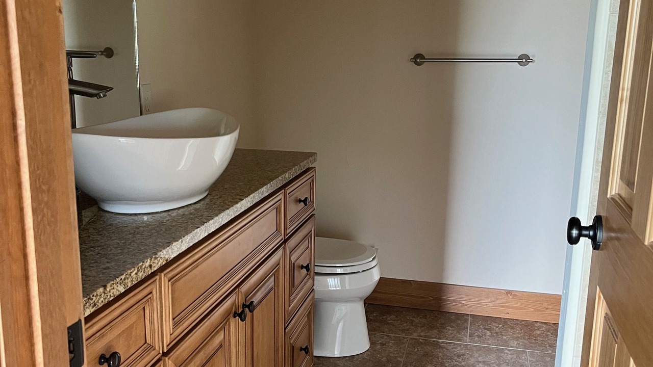 Photo of Bathroom in Emigrant