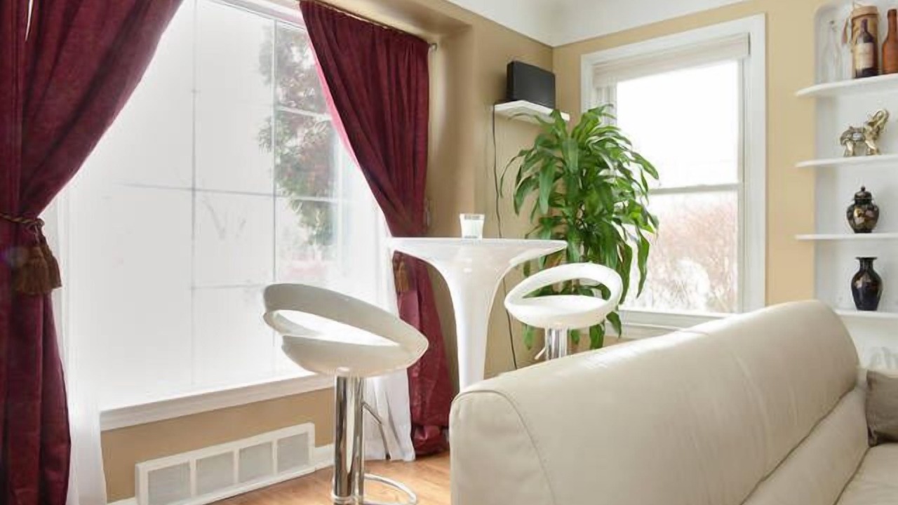 Photo of Livingroom in Oak Park