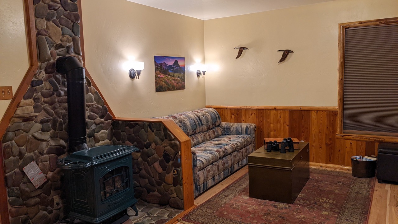Photo of Livingroom in Columbia Falls
