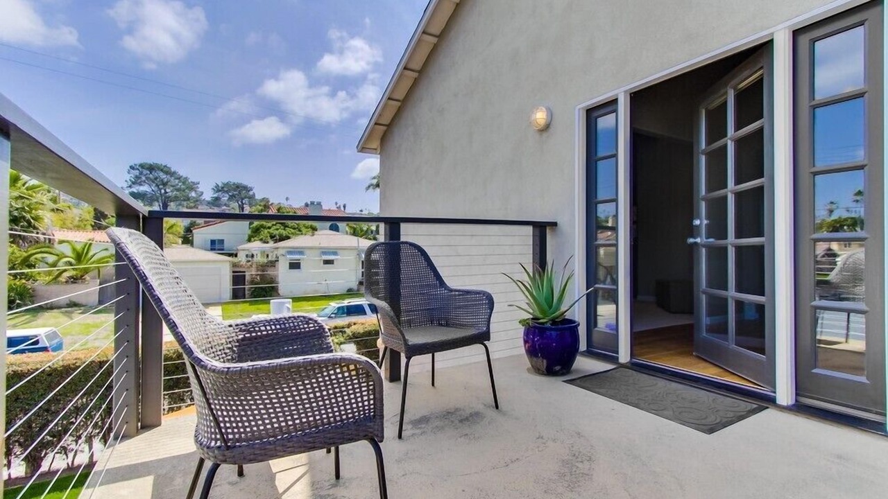 Photo of Patio Balcony in Sunset Cliffs