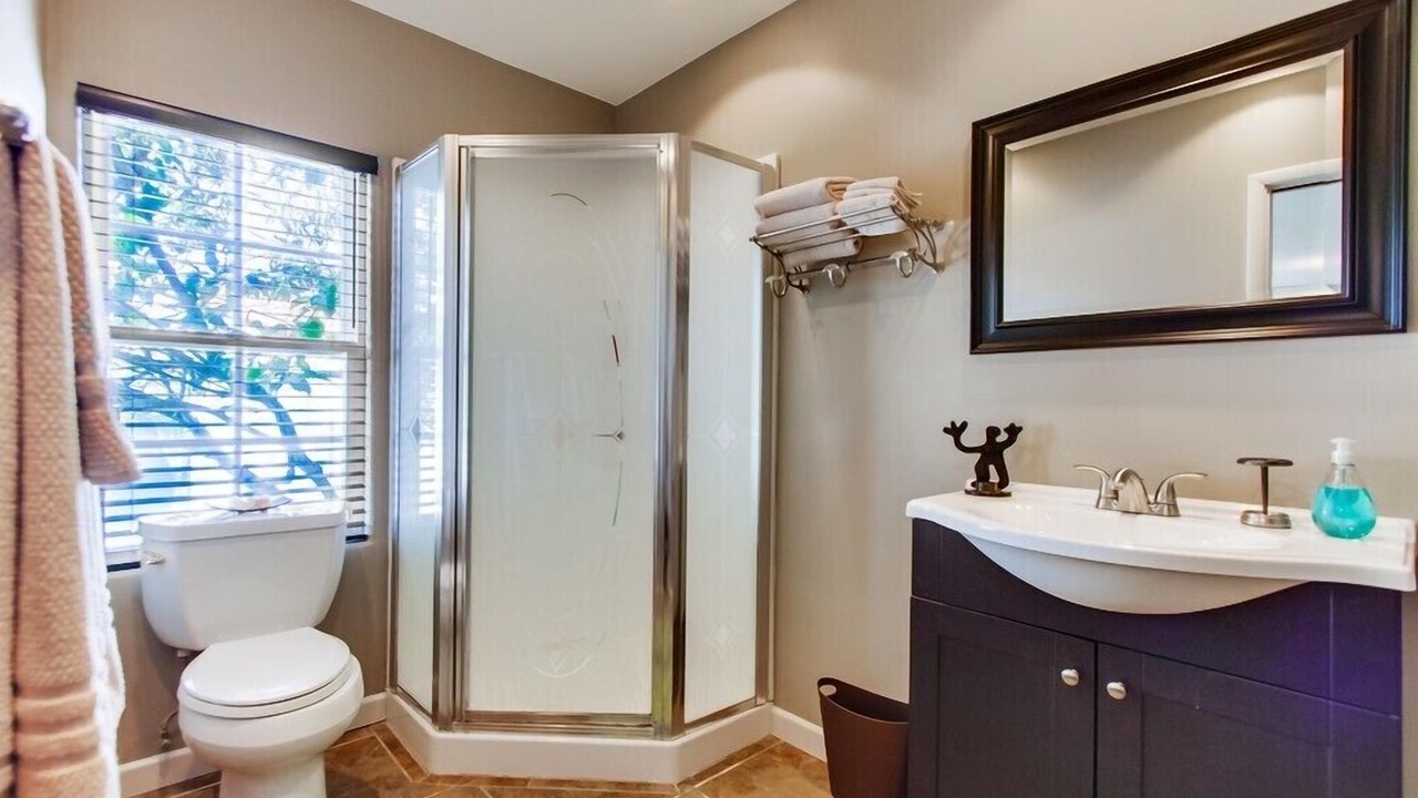 Photo of Bathroom in Sunset Cliffs