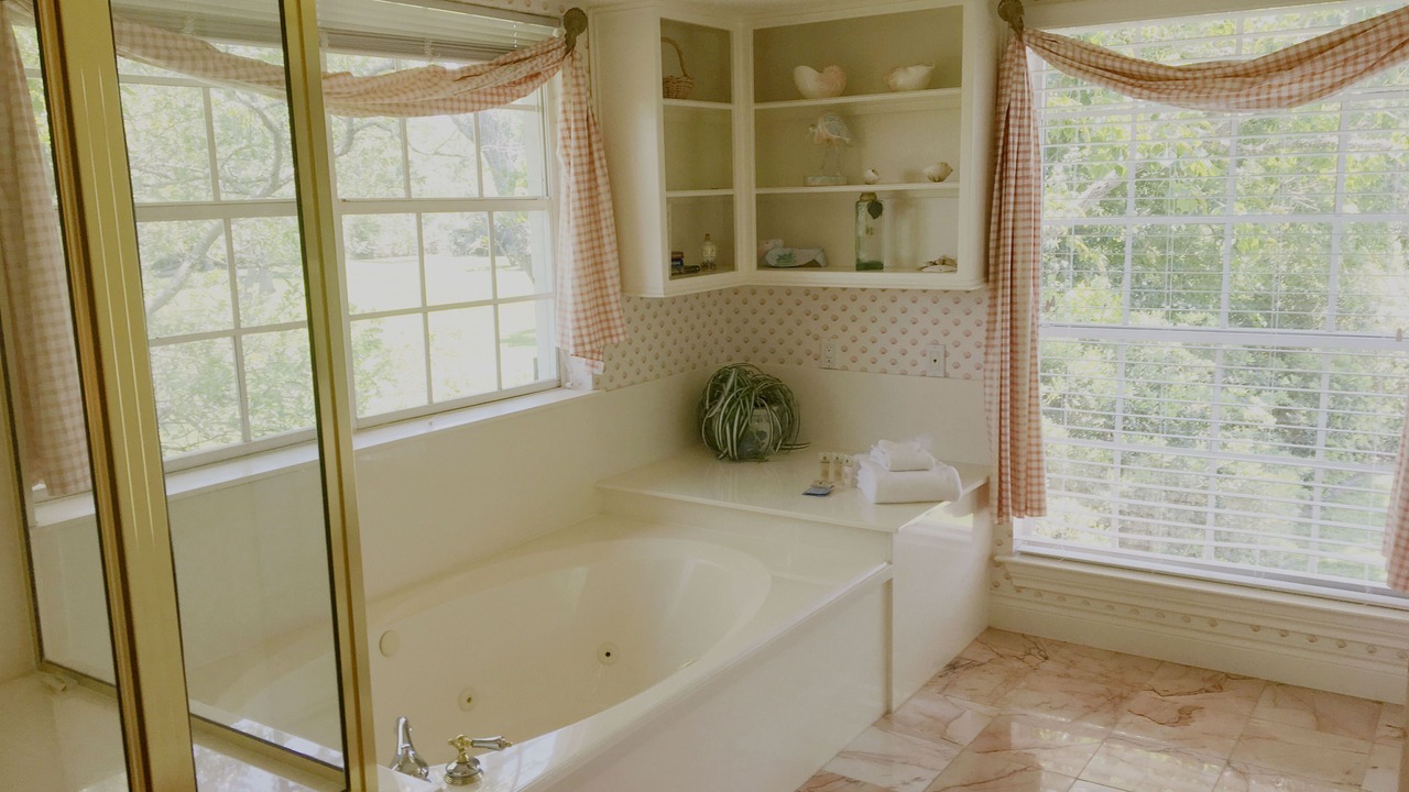 Photo of Bathroom in Clear Lake Shores