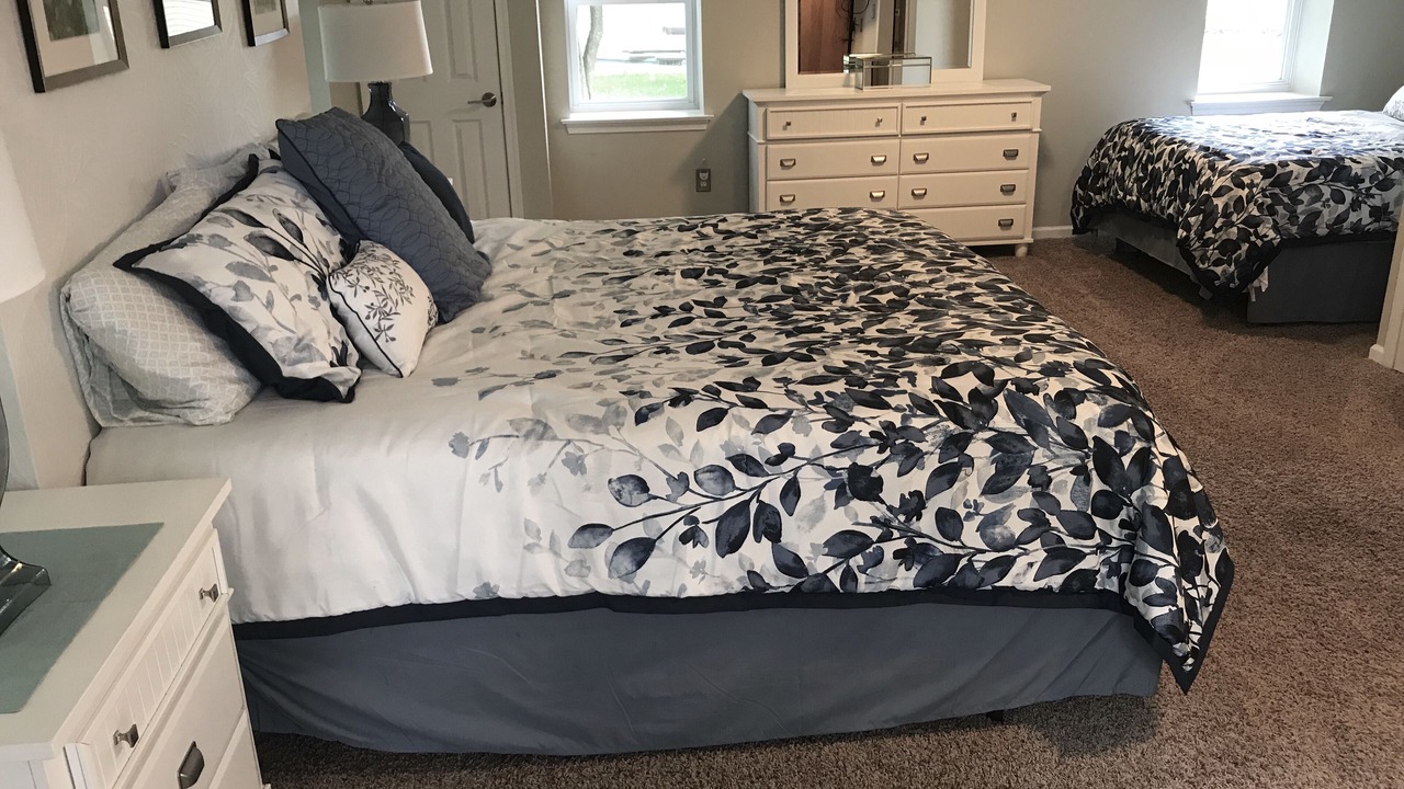 Photo of Bedroom in Pocono Lake