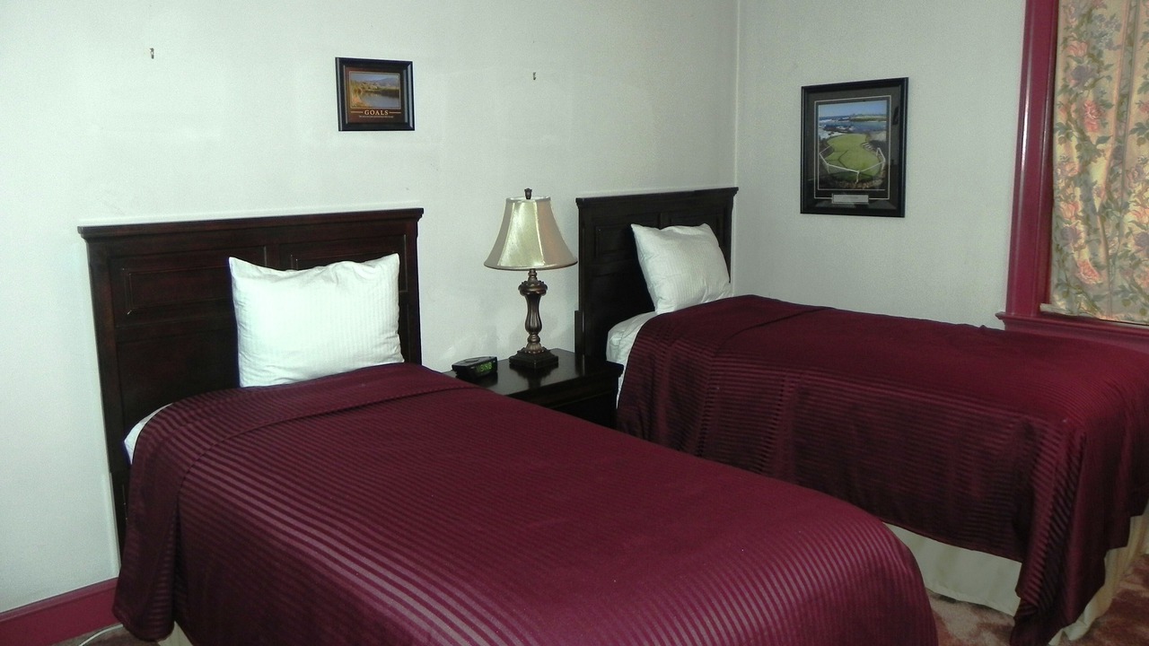 Photo of Bedroom in Youngstown