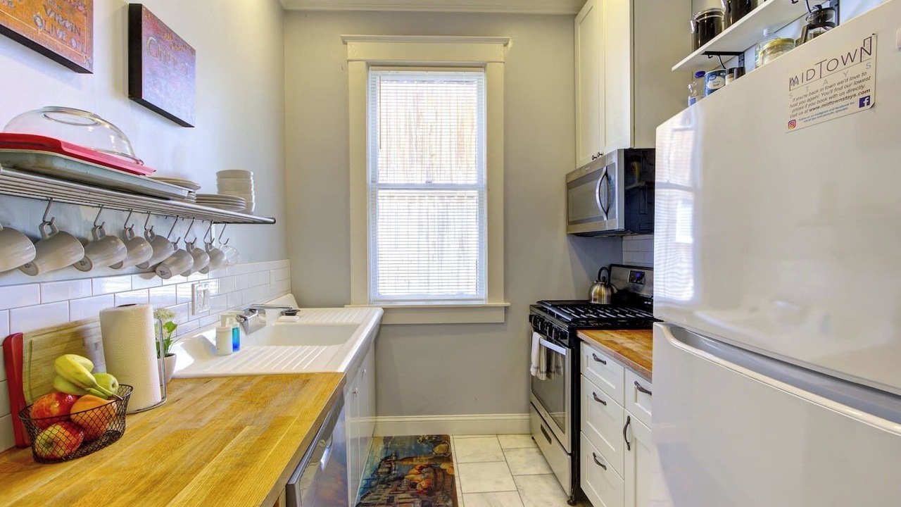 Photo of Kitchen in Midtown
