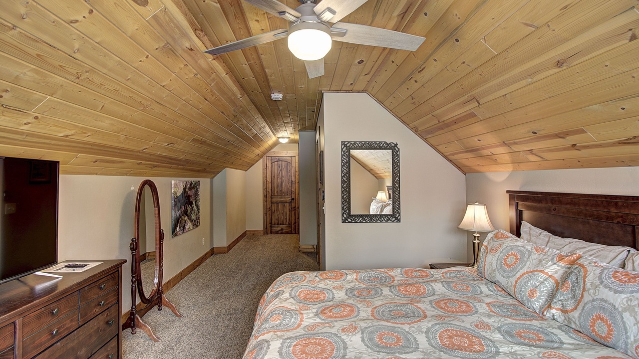 Photo of Bedroom in Columbia Falls