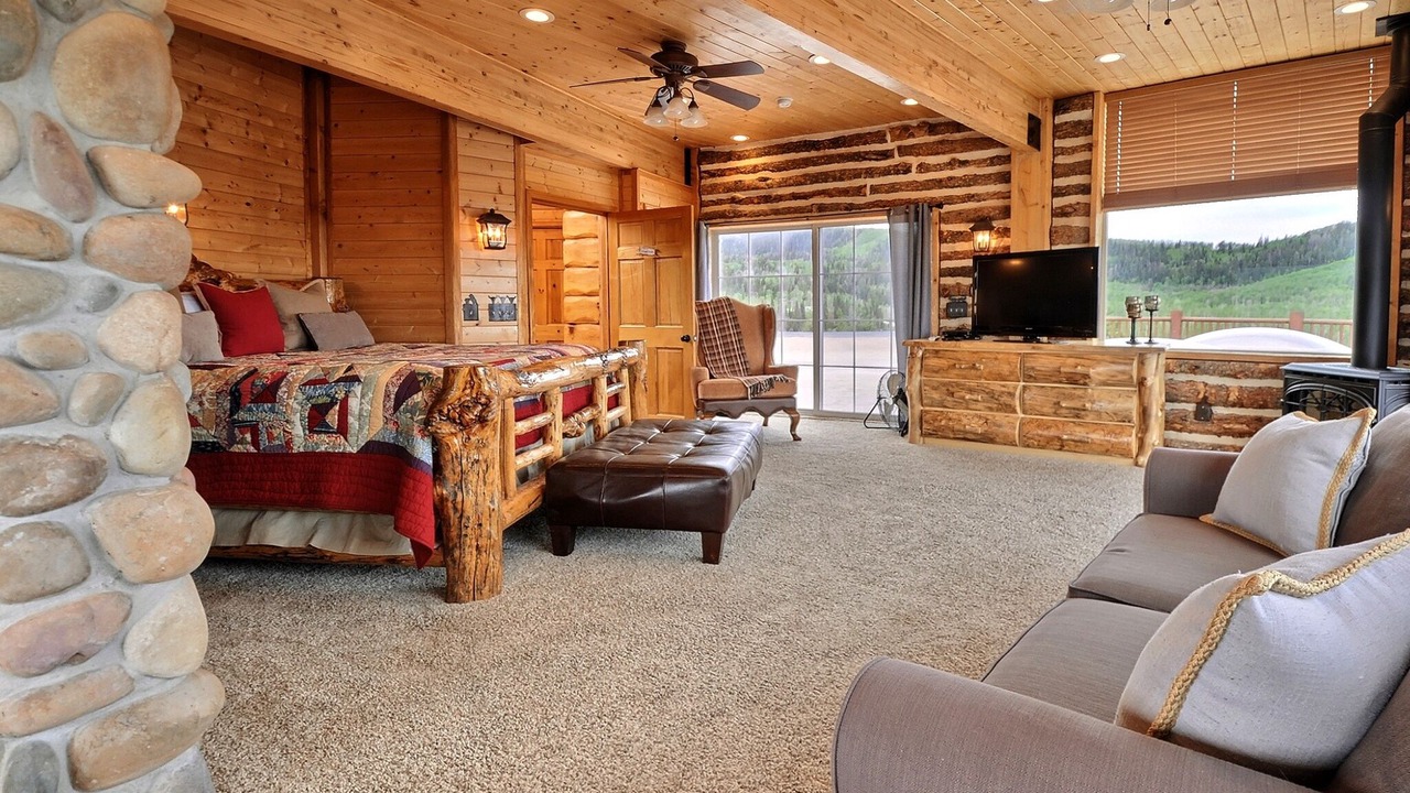 Photo of Bedroom in Timber Lakes