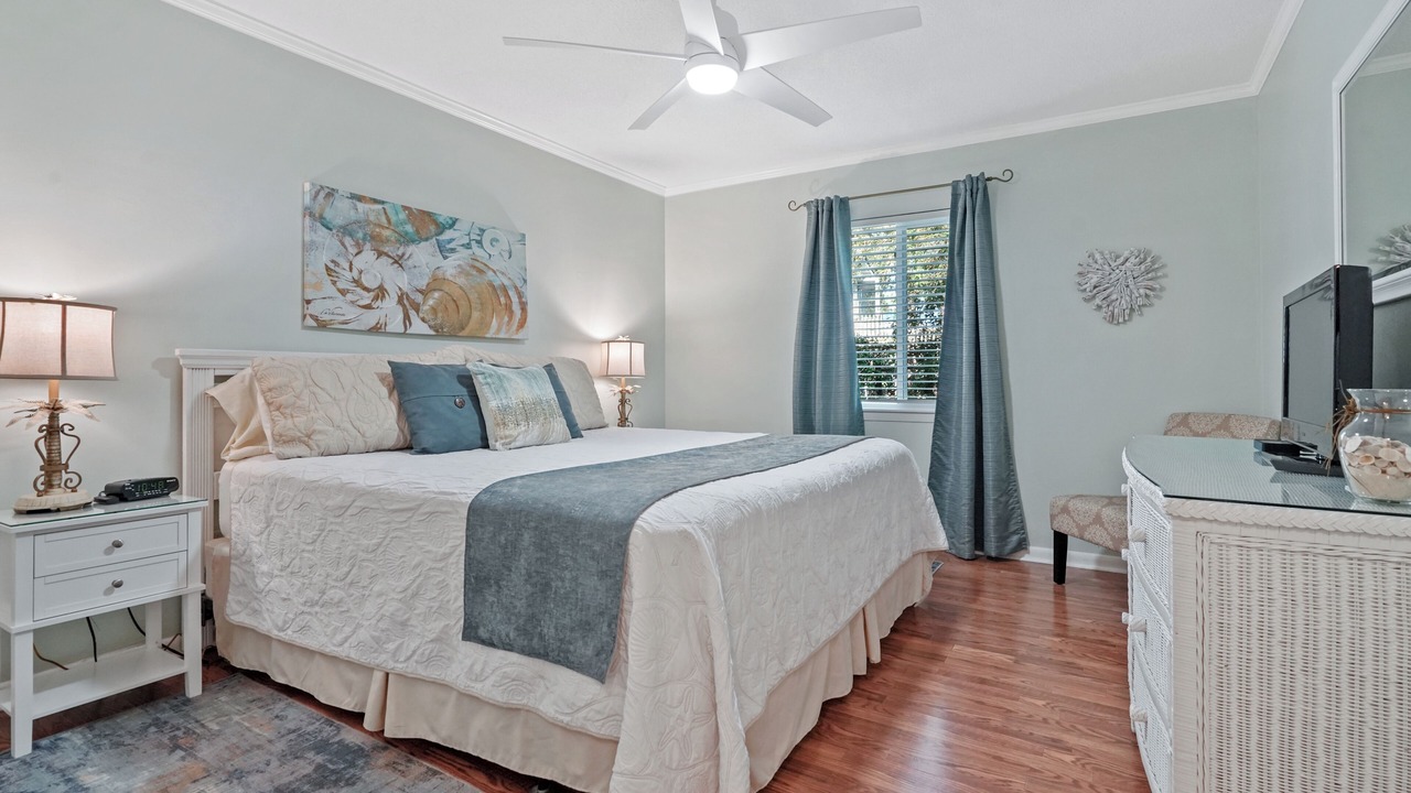 Photo of Bedroom in Demere Park