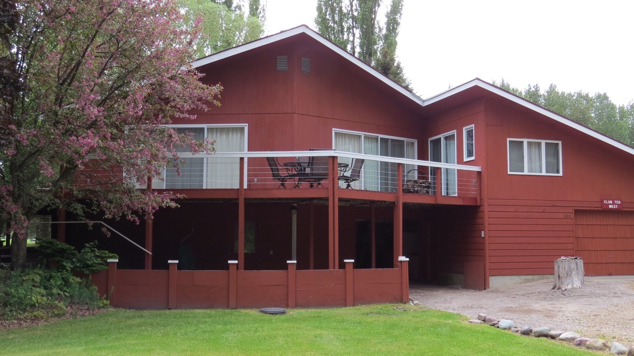 Photo of Outdoor in West Glacier