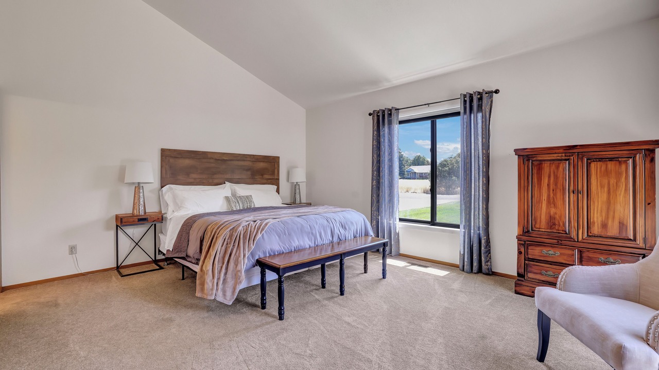 Photo of Bedroom in Jerome