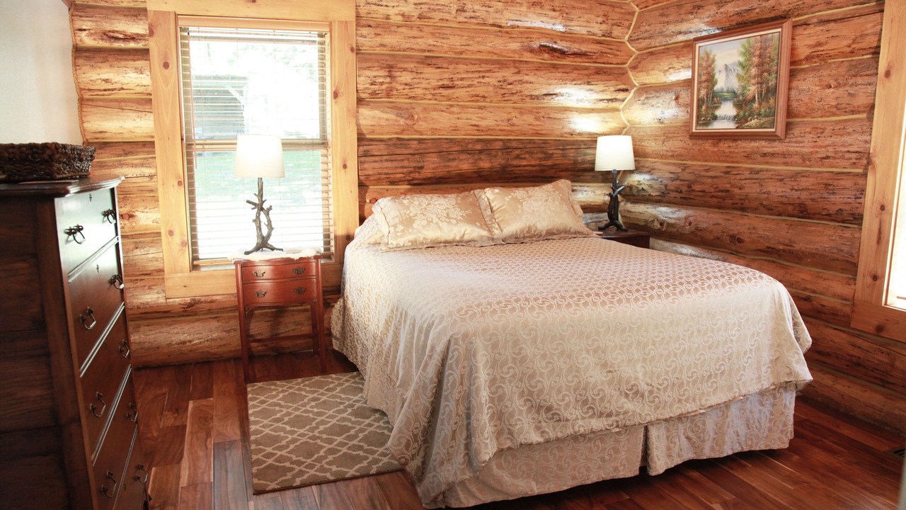 Photo of Bedroom in Kalispell