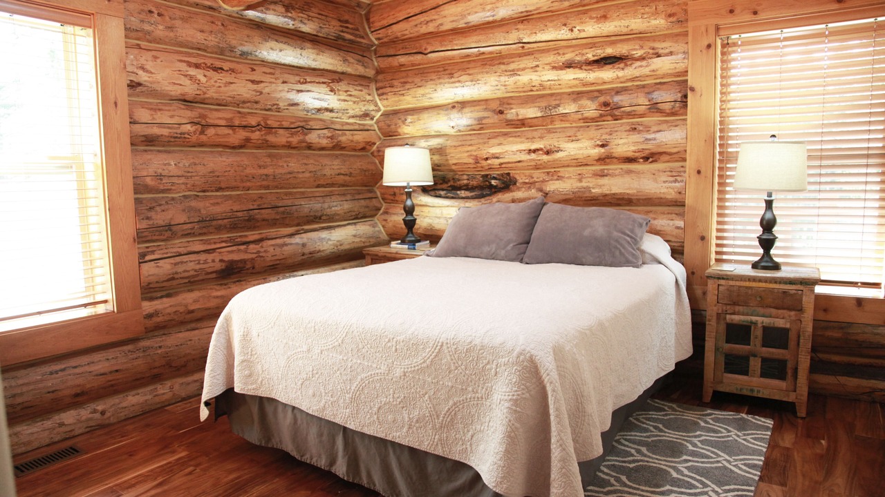 Photo of Bedroom in Kalispell