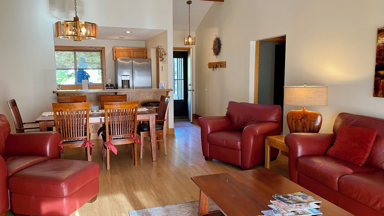 Photo of Bedroom in Sunriver