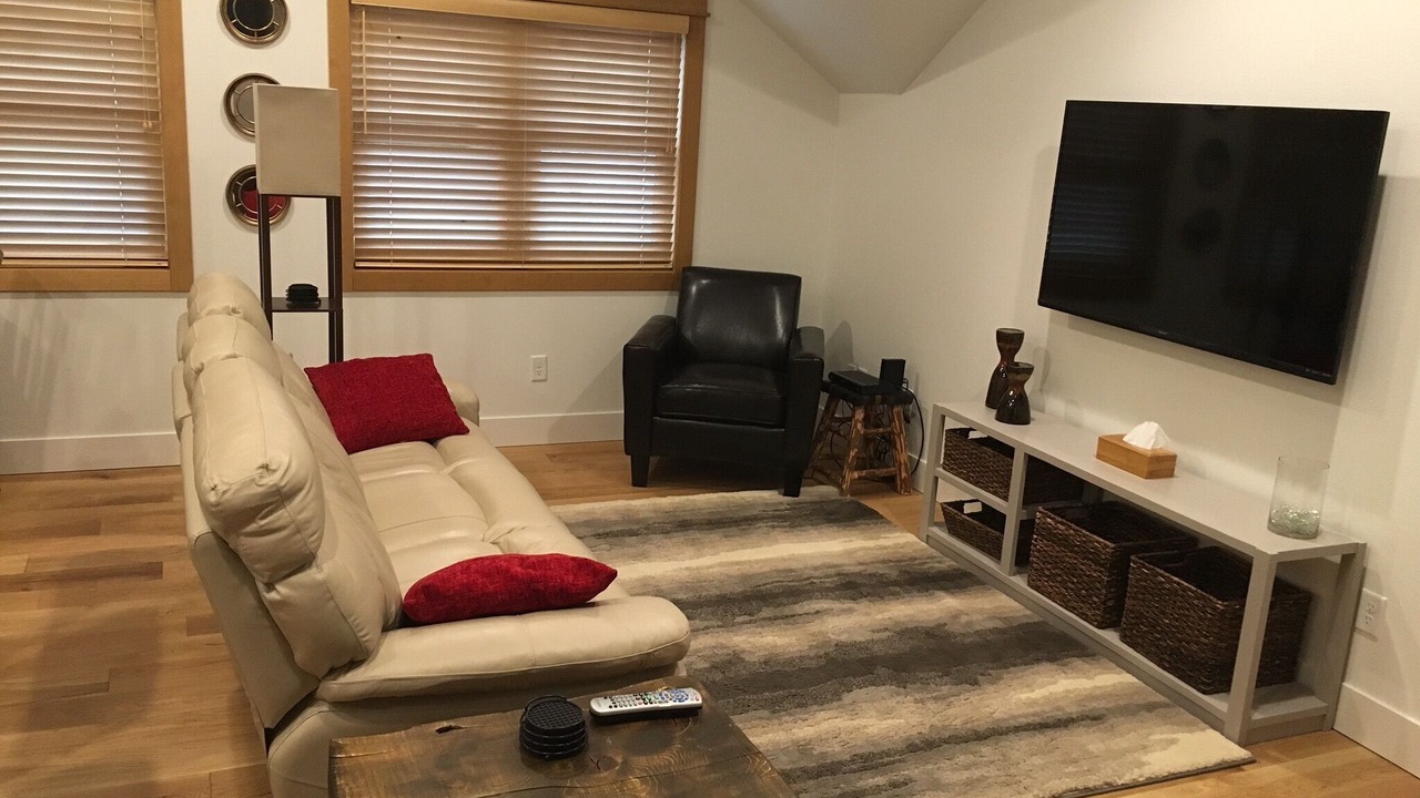 Photo of Bedroom in Riverfront