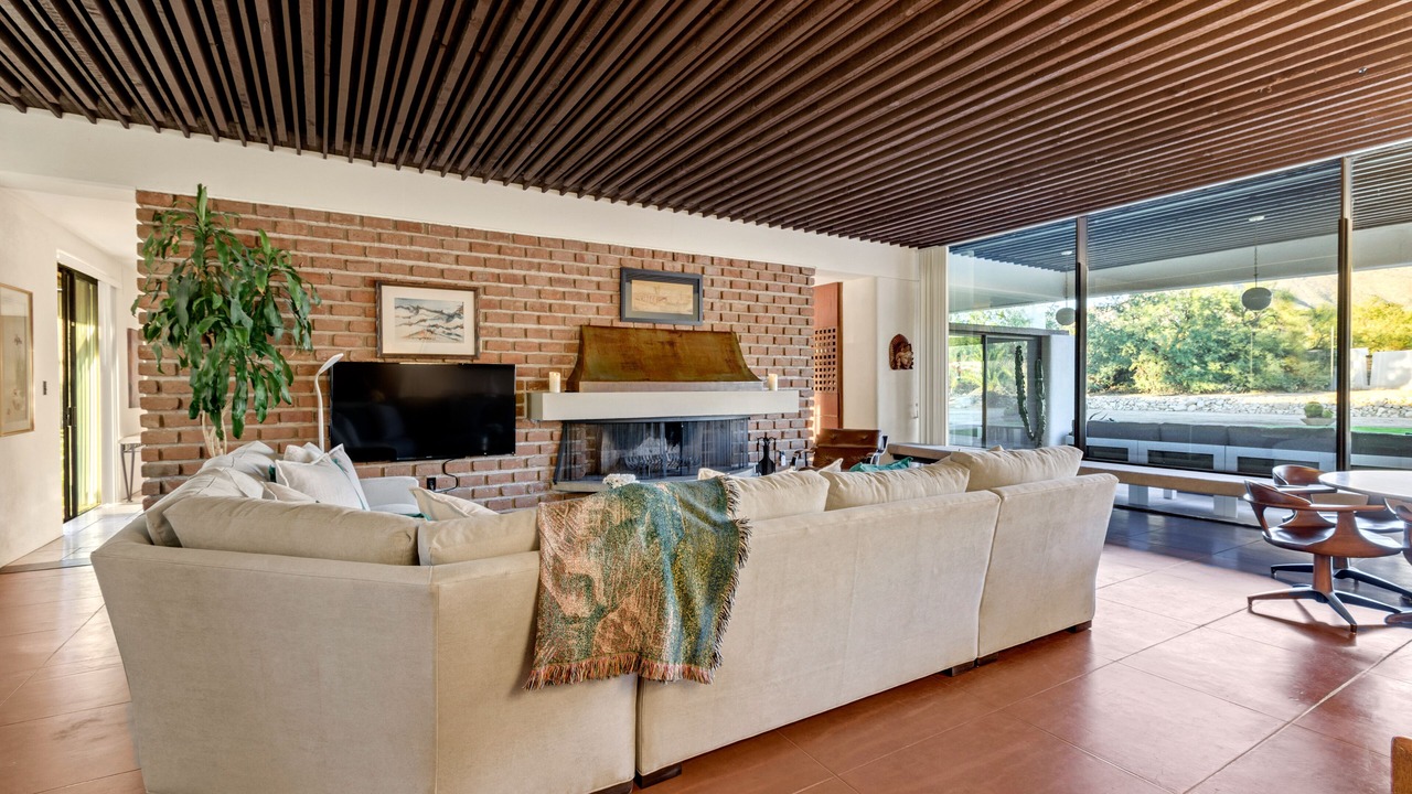 Photo of Livingroom in Casas Adobes