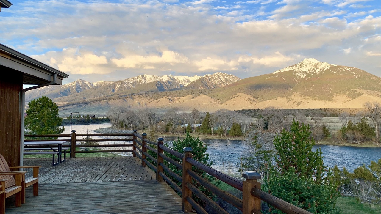 Photo of Outdoor in Livingston